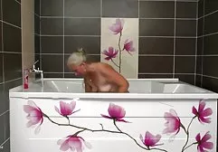 خجولة اليابانية في سن المراهقة العميق فيلم سكس مدبلج بالعربي اللسان